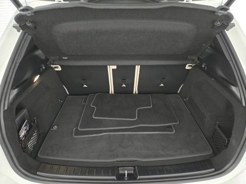 Used 2025 Mercedes-Benz GLA 250 image 16