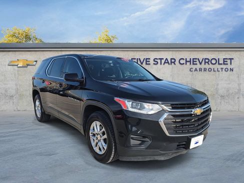 Used 2020 Chevrolet Traverse LS FWD image 1