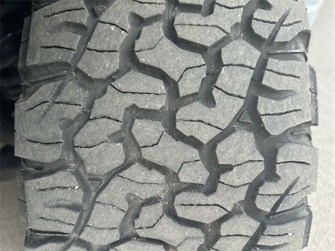 Used 2019 Ford F150 XLT w/ Equipment Group 302A Luxury image 11