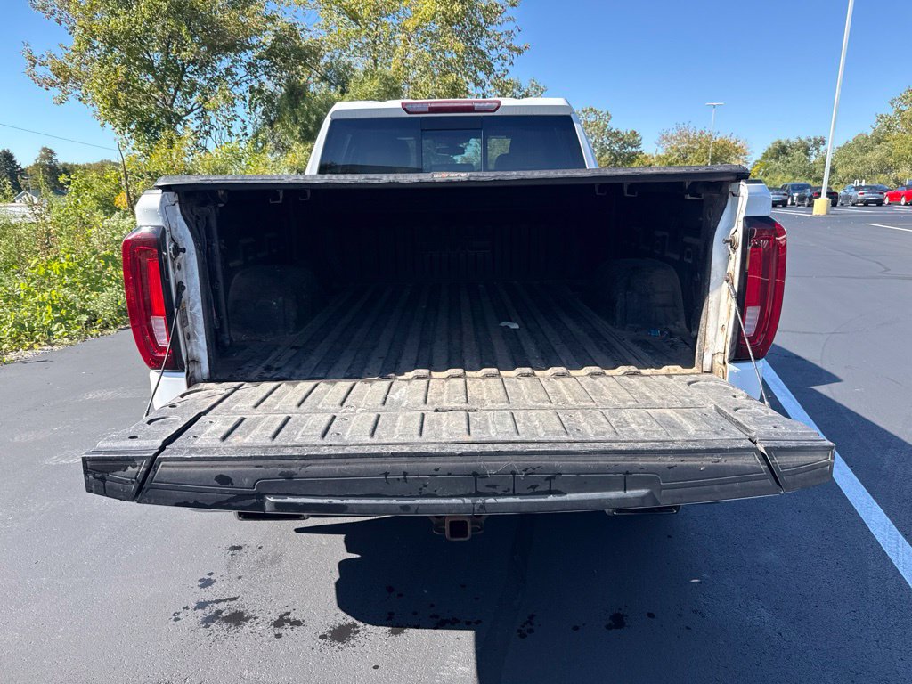 Used 2021 GMC Sierra 1500 SLT w/ SLT Premium Plus Package AWD/4WD image 9