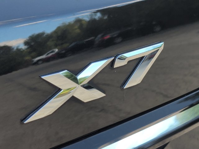 Used 2025 BMW X7 xDrive40i AWD/4WD image 42