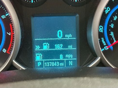 Used 2012 Chevrolet Cruze LS image 13