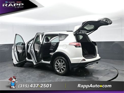 Used 2017 Toyota RAV4 Limited image 29