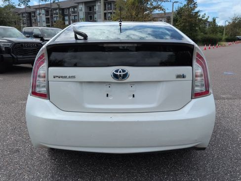 Used 2012 Toyota Prius Two FWD image 5