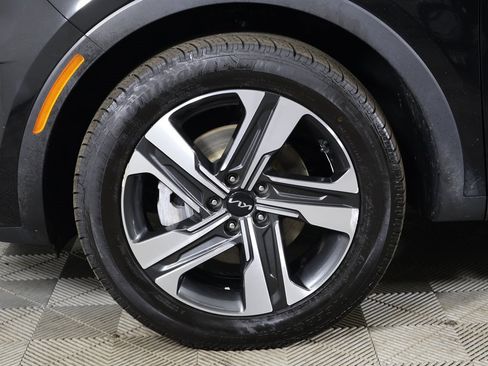 Used 2023 Kia Sorento EX image 23