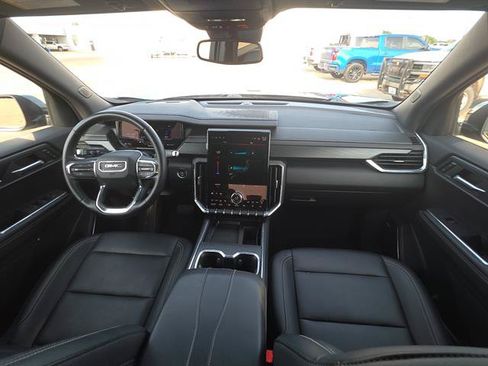Used 2024 GMC Acadia Elevation FWD image 12
