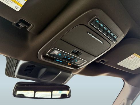 Used 2025 Ford F250 King Ranch w/ Chrome Package image 19