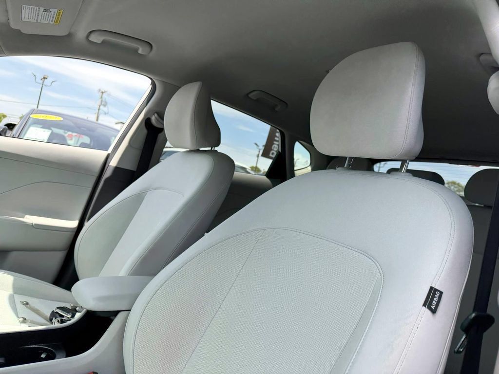 Used 2024 Hyundai Kona SEL AWD/4WD image 11