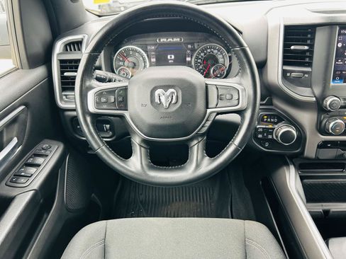 Used 2022 RAM 1500 Big Horn AWD/4WD image 12