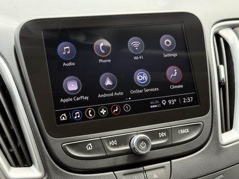 Used 2023 Chevrolet Malibu LT FWD image 22