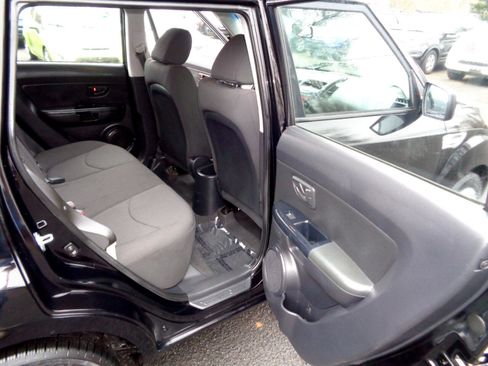 Used 2011 Kia Soul image 18
