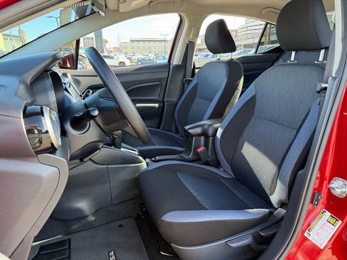 Used 2025 Nissan Versa SV w/ Trunk Package image 10