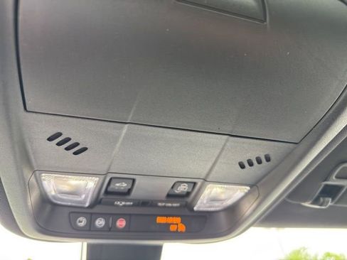Used 2023 Chevrolet Equinox RS w/ RS Leather Package AWD/4WD image 73