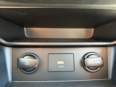 Used 2023 Hyundai Kona SEL FWD image 31