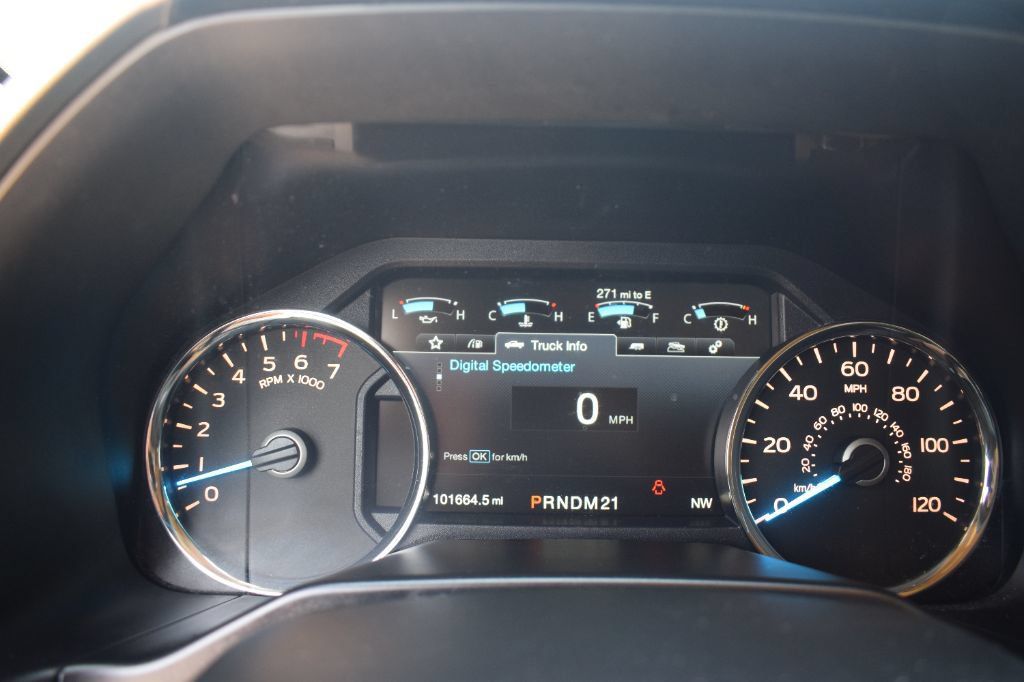 Used 2015 Ford F150 Lariat w/ Equipment Group 502A Luxury AWD/4WD image 18