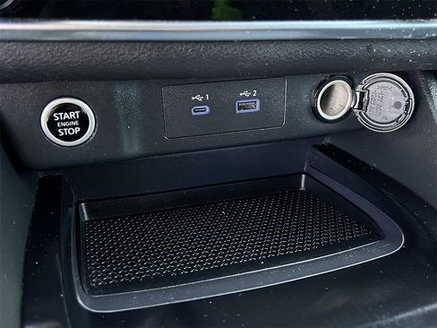 Certified 2023 Nissan Rogue S image 17