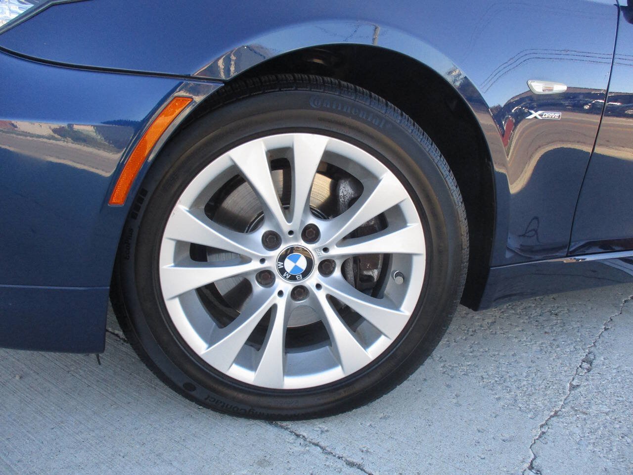 Used 2010 BMW 535i xDrive Sedan AWD/4WD image 96
