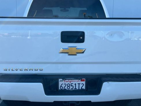 Used 2018 Chevrolet Silverado 1500 Custom w/ Trailering Package RWD image 19