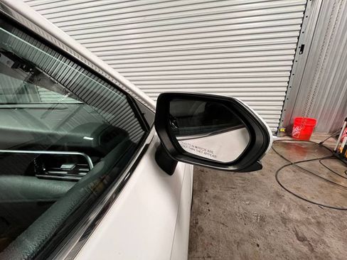 Used 2020 Toyota Camry LE FWD image 42