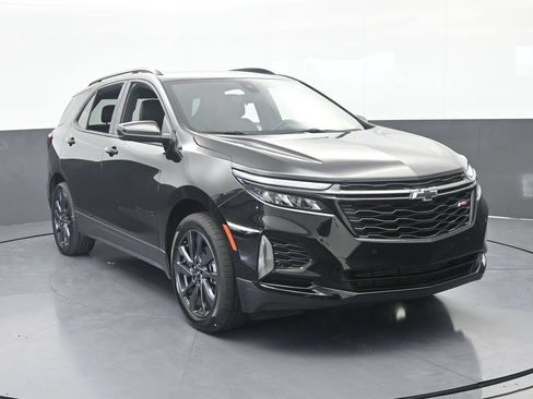 Used 2024 Chevrolet Equinox RS FWD image 9