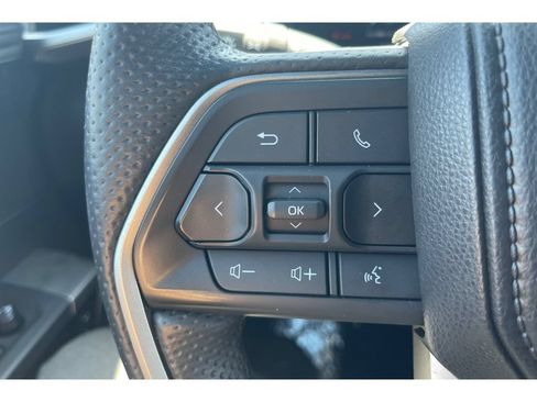 Used 2025 Toyota Sequoia Limited w/ Tow Technology Package AWD/4WD image 35