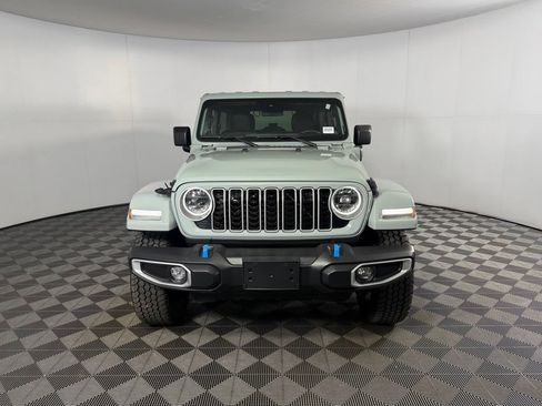 Used 2024 Jeep Wrangler Unlimited Sahara w/ Safety Group AWD/4WD image 11