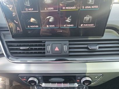 Used 2023 Audi Q5 e Prestige