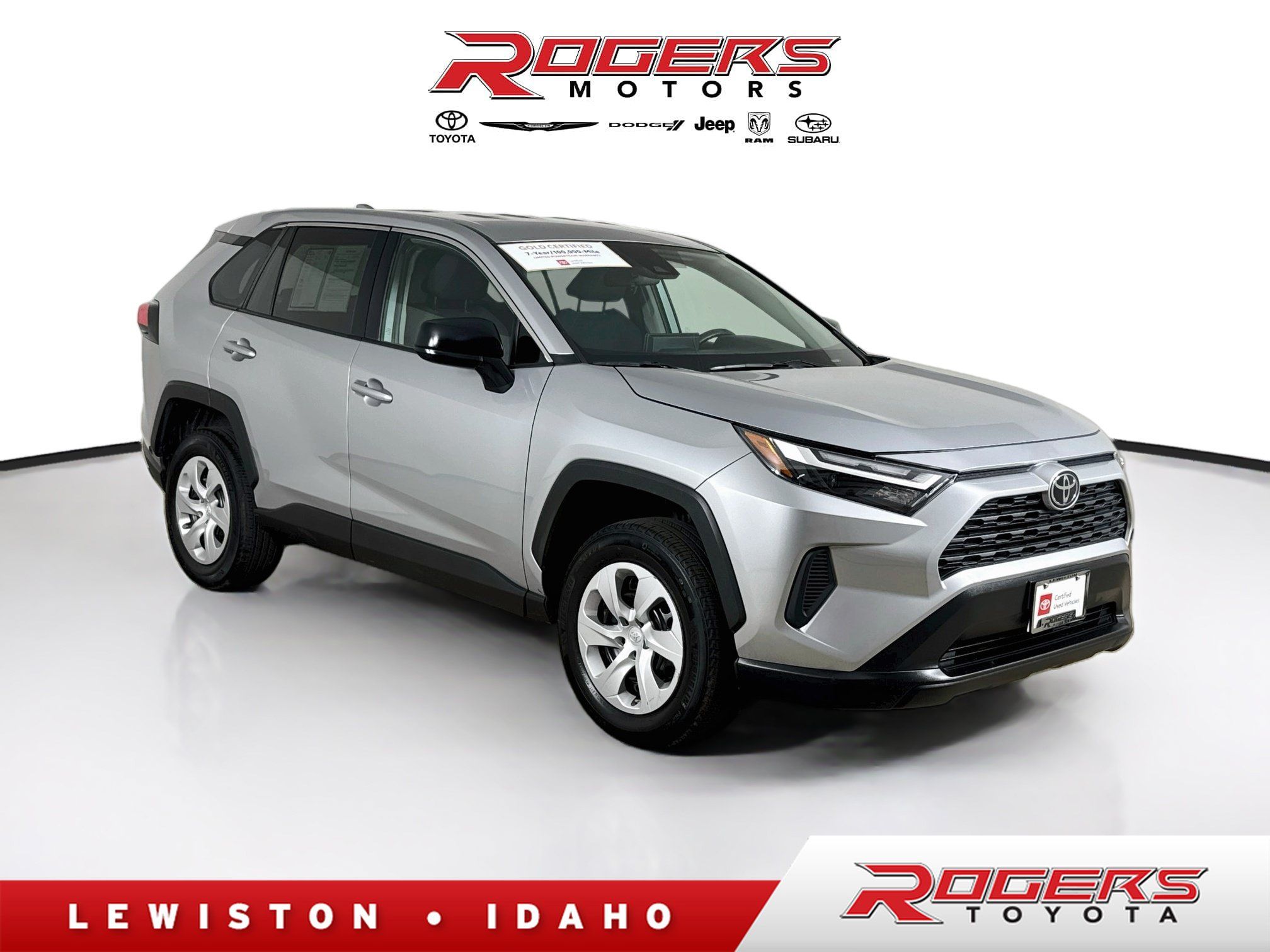 Certified 2025 Toyota RAV4 LE AWD/4WD image 1