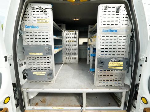 Used 2013 Ford Transit Connect XL FWD image 21