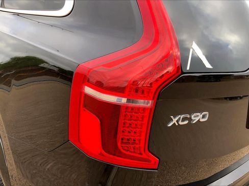 Used 2017 Volvo XC90 T6 Inscription w/ Vision Package AWD/4WD image 27