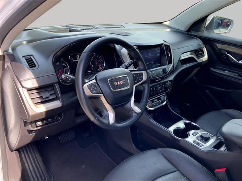 Used 2024 GMC Terrain Denali w/ Denali Premium Package AWD/4WD image 16