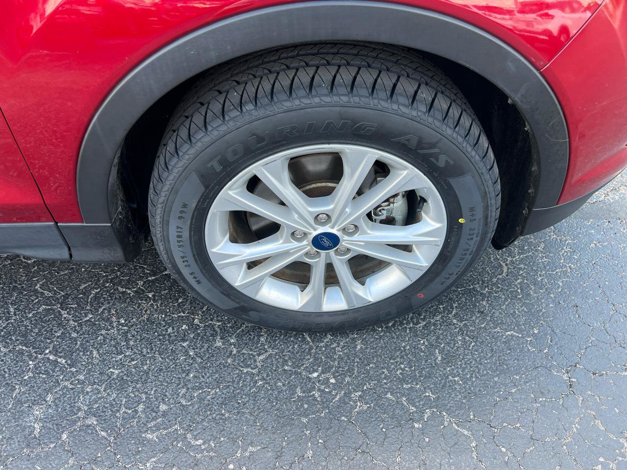 Used 2019 Ford Escape SE FWD image 24