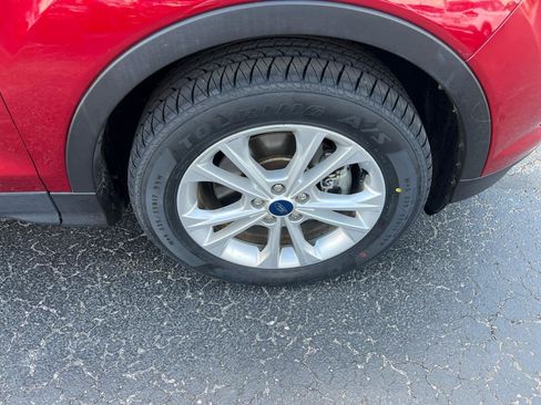 Used 2019 Ford Escape SE FWD image 24