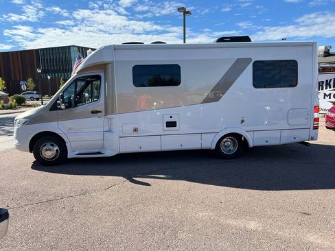 Used 2019 Mercedes-Benz Sprinter 170 image 9