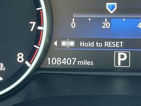 Used 2017 Nissan Maxima Platinum w/ Interior Lighting Package image 34