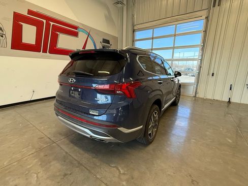 Used 2021 Hyundai Santa Fe Limited image 3
