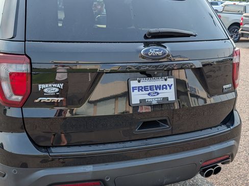 Used 2018 Ford Explorer Sport w/ Equipment Group 401A AWD/4WD image 11
