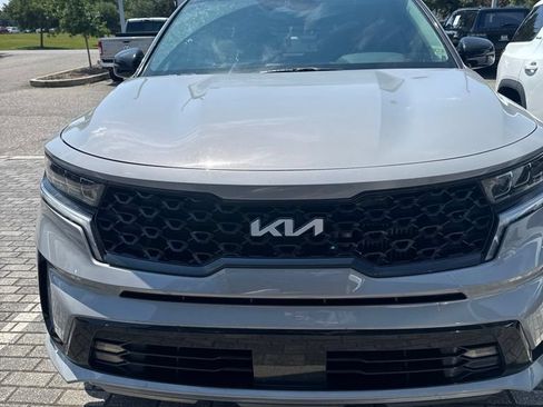 Used 2023 Kia Sorento SX FWD image 3
