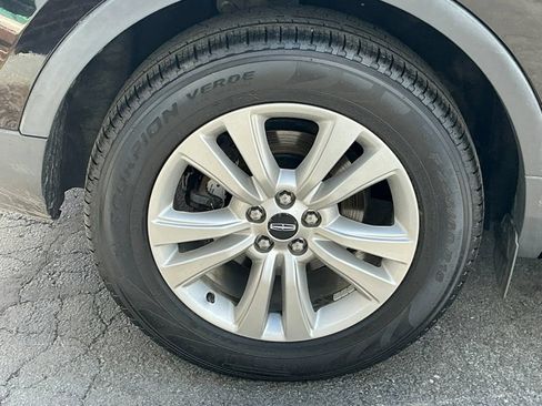 Used 2017 Lincoln MKX Reserve AWD/4WD image 15