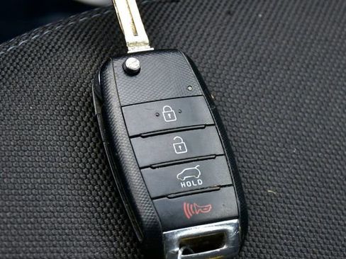 Used 2016 Kia Sportage LX image 23