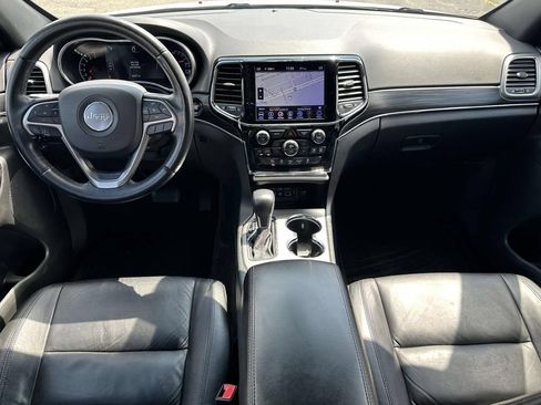 Used 2019 Jeep Grand Cherokee Limited AWD/4WD image 14