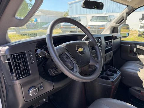 Used 2025 Chevrolet Express 2500 w/ Driver Convenience Package image 14