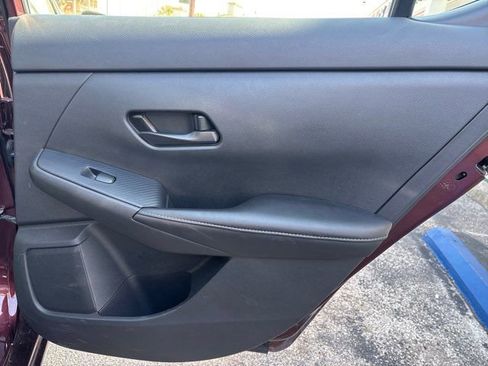 Used 2024 Nissan Sentra SV image 41