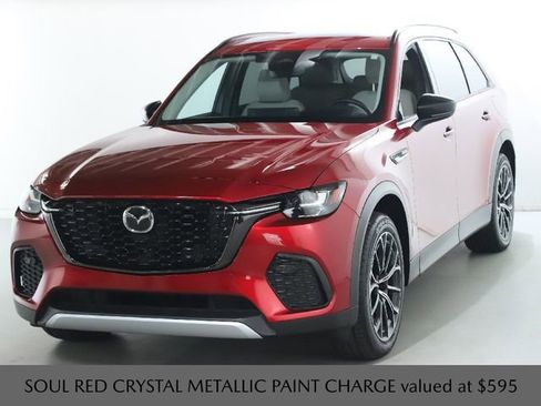 Certified 2025 MAZDA CX-70 Plug-In Hybrid w/ Premium Pkg image 3