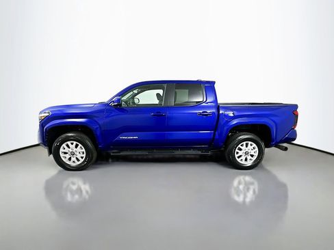 Used 2025 Toyota Tacoma SR5 image 8