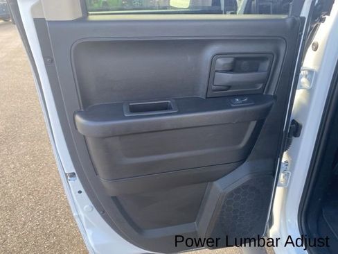 Used 2022 RAM 1500 Express w/ Wheel & Sound Group image 28