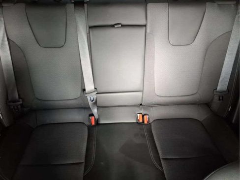 Used 2023 Buick Encore GX Select w/ Safety Package II AWD/4WD image 16