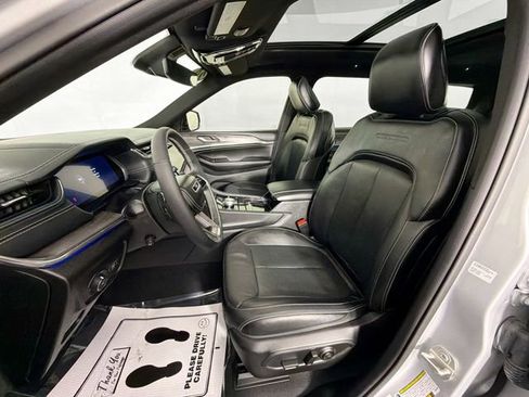 Used 2024 Jeep Grand Cherokee L Overland w/ Trailer Tow Package image 22