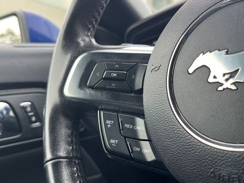 Used 2016 Ford Mustang V6 image 36