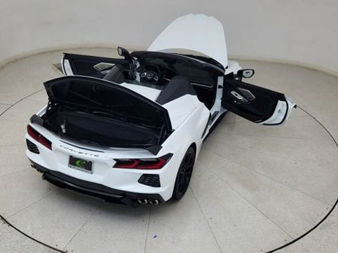 Used 2024 Chevrolet Corvette Stingray Preferred Conv w/ Z51 Performance Package RWD image 82